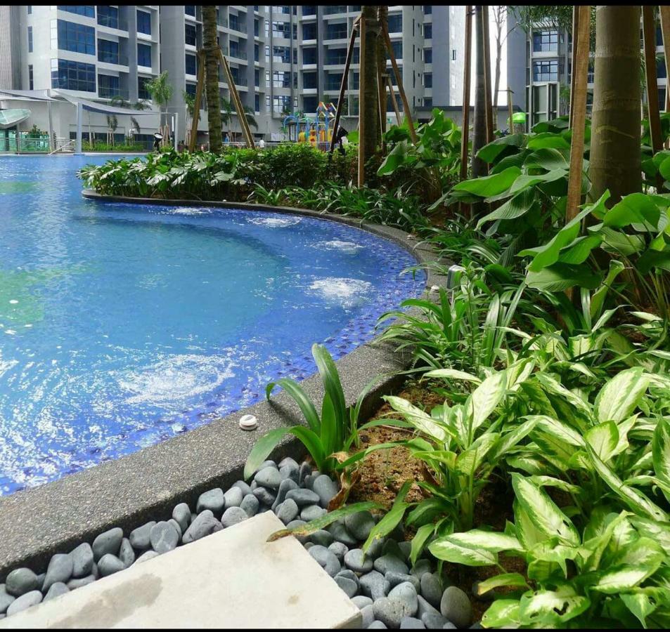 Chung cư 1100 m² 2 phòng ngủ, 2 phòng tắm riêng ở Trung tâm Malacca Ngoại thất bức ảnh